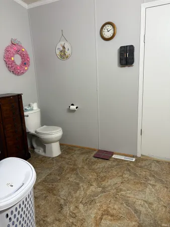 $165,500 | 103 Walnut Street, Petersburg, IN 47567