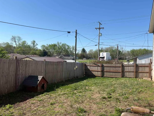 $165,500 | 103 Walnut Street, Petersburg, IN 47567