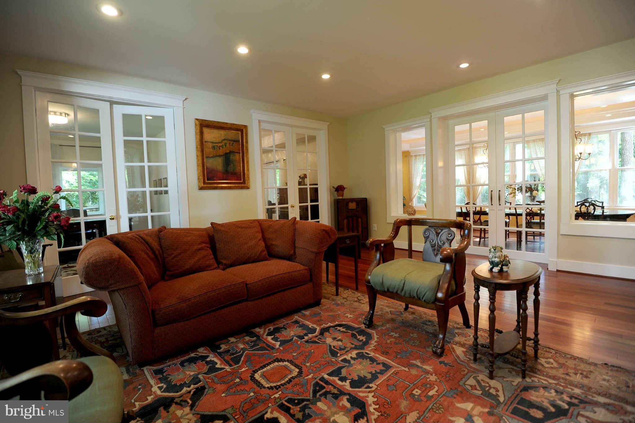 2013 Rockingham Street McLean, VA 22101 - Photo 3 of 30 a living room with furniture and wooden floor
