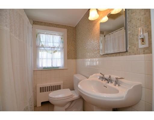 26 Sagamore Road Arlington, MA 02478 - Photo 18 of 22 Gallery Image 18