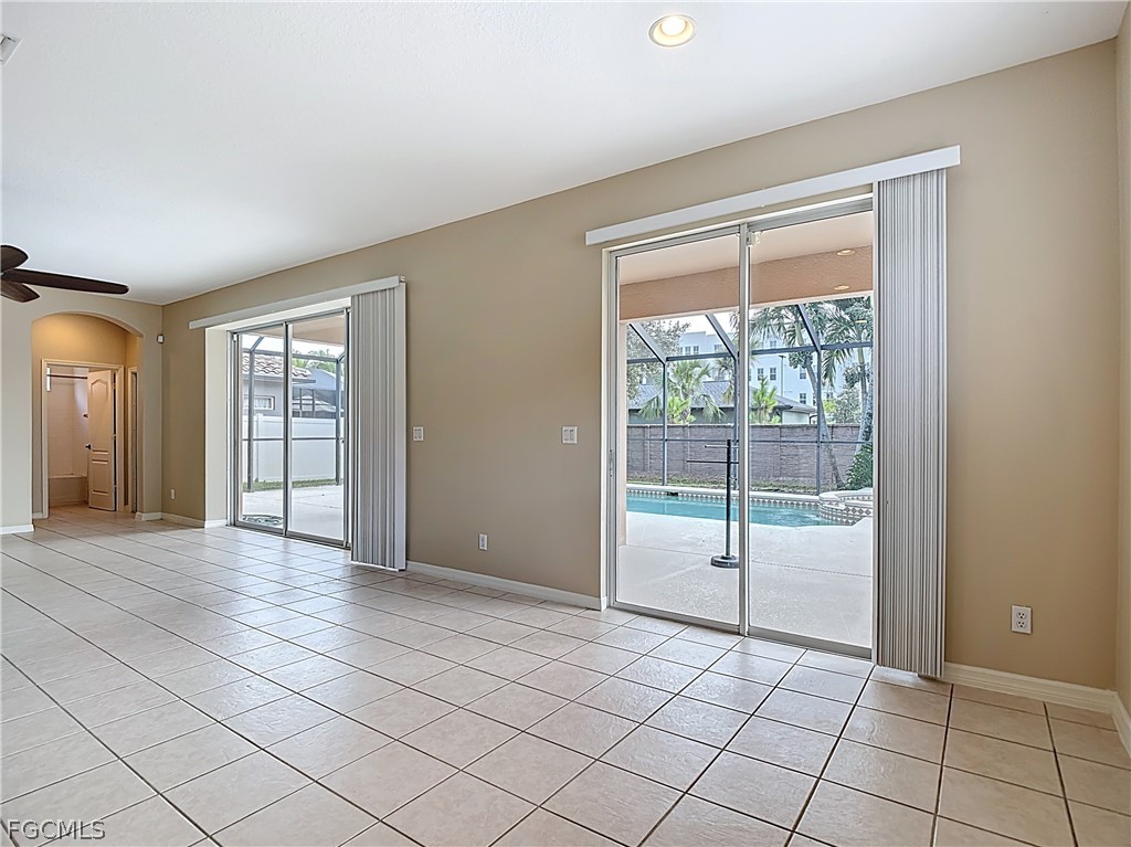2798 Via Piazza Loop Fort Myers, FL 33905 - Photo 17 of 49