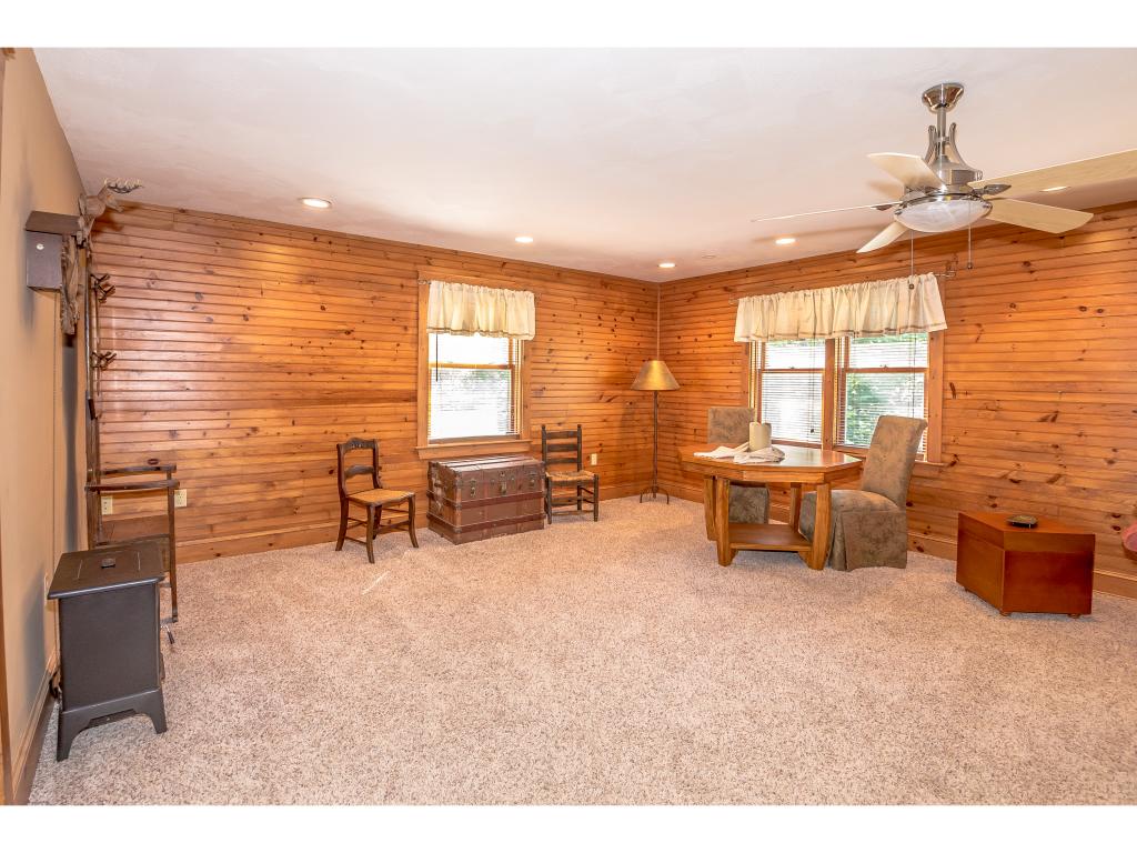 31 Molly Philbrick Road Effingham, NH 03882 - Photo 17 of 33