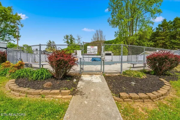 $159,900 | 176-177 Highway 73 Townsend Tn 37882, Townsend, TN 37882