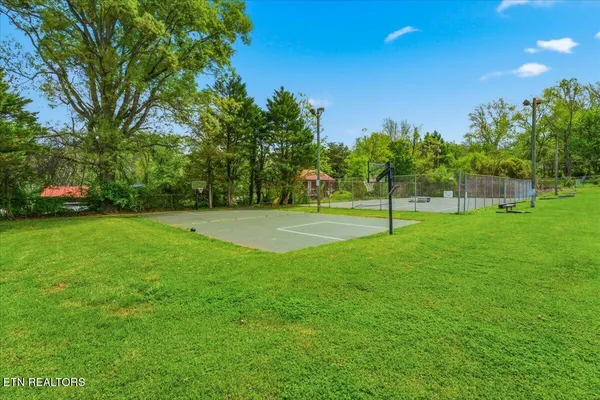 $159,900 | 176-177 Highway 73 Townsend Tn 37882, Townsend, TN 37882