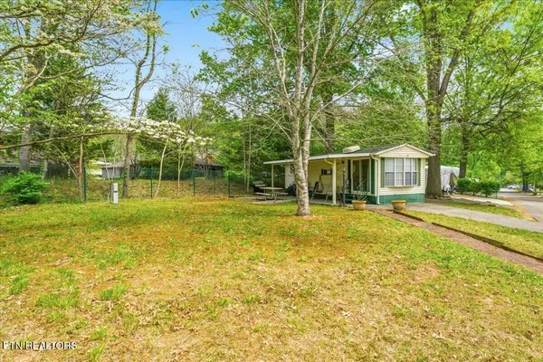 $159,900 | 176-177 Highway 73 Townsend Tn 37882, Townsend, TN 37882