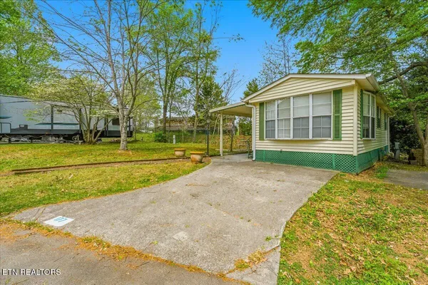 $159,900 | 176-177 Highway 73 Townsend Tn 37882, Townsend, TN 37882