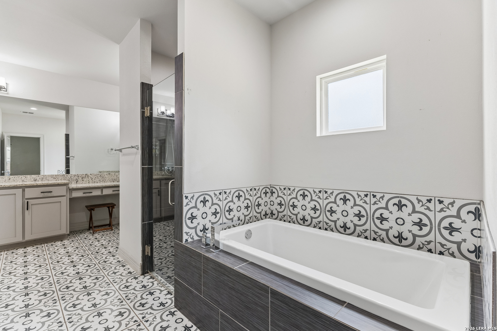118 Red Tail Cove Spring Branch, TX 78070 - Photo 20 of 46