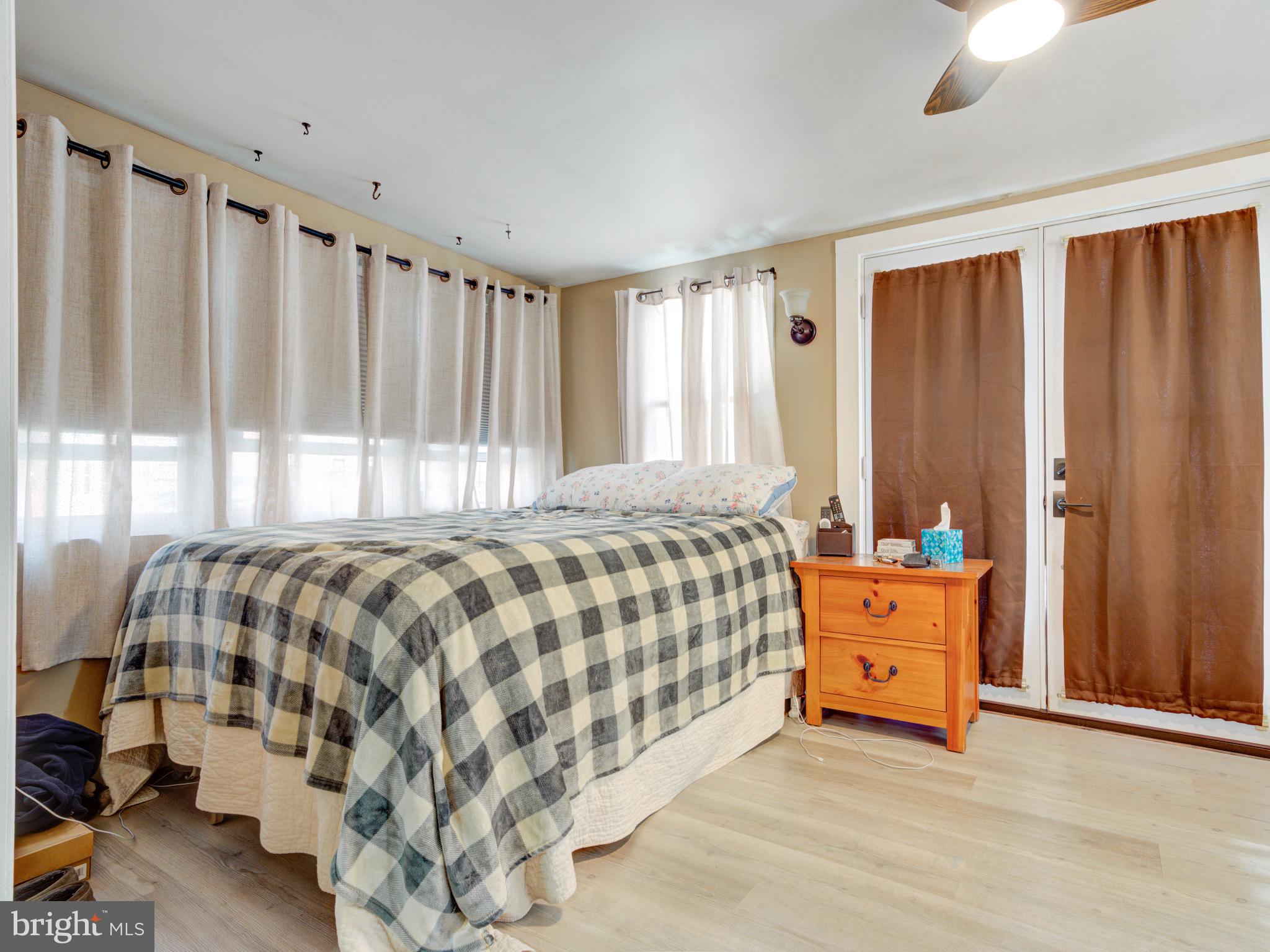 2752 Kirkbride Street Philadelphia, PA 19137 - Photo 18 of 38