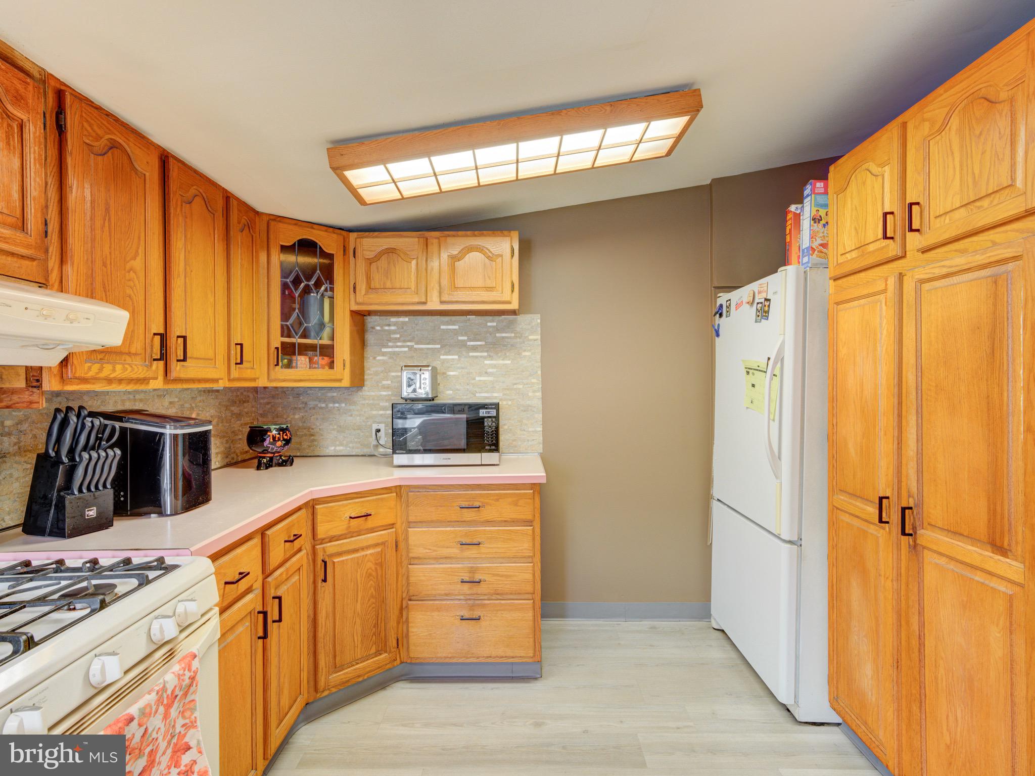 2752 Kirkbride Street Philadelphia, PA 19137 - Photo 21 of 38