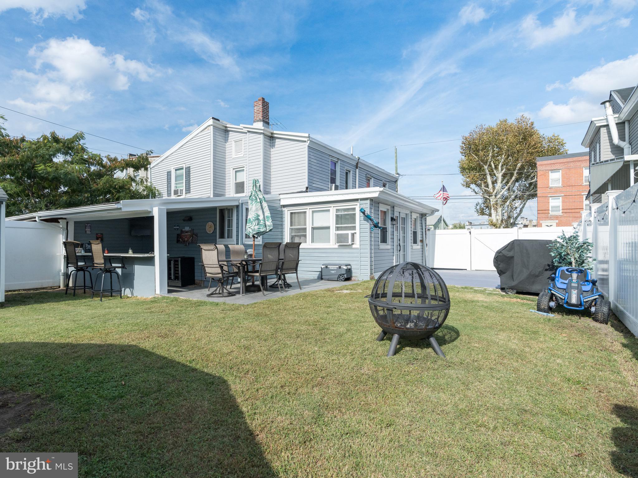 2752 Kirkbride Street Philadelphia, PA 19137 - Photo 34 of 38