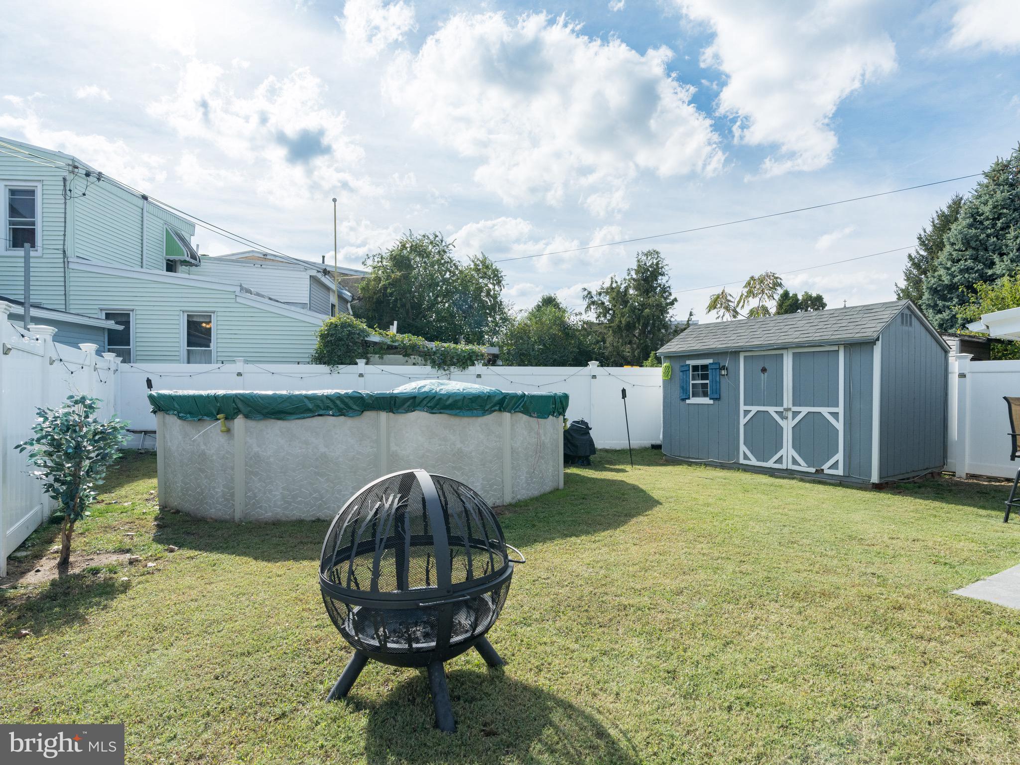 2752 Kirkbride Street Philadelphia, PA 19137 - Photo 35 of 38