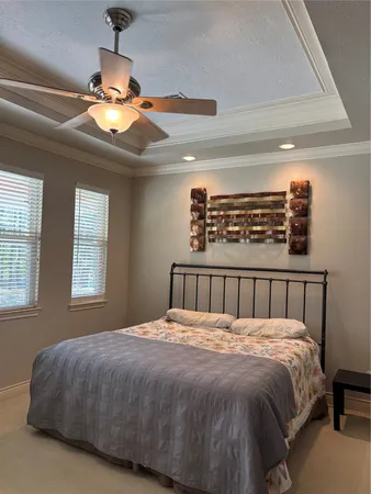 $380,000 | 145 Bridgeway, Onalaska, TX 77360