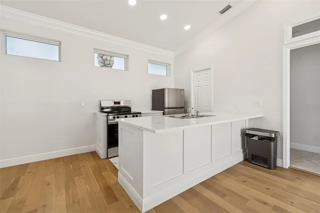 $1,300,000 | 18909 Apian Way, Lutz, FL 33558