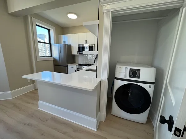 $3,850 | 41 Edgerly Road, Unit 22, Boston, MA 02115