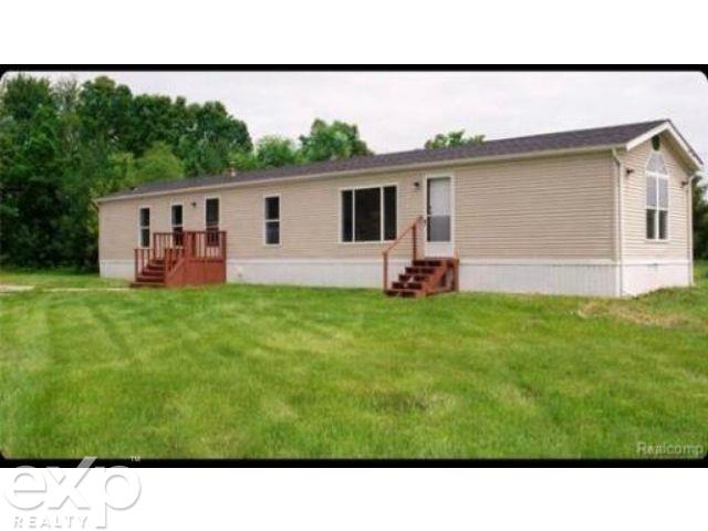 9625 Thomas Road Avoca, MI 48006 - Photo 1 of 9