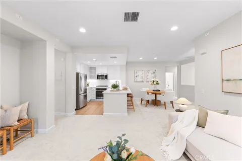 $1,239,000 | 141 Danbrook, Irvine, CA 92603