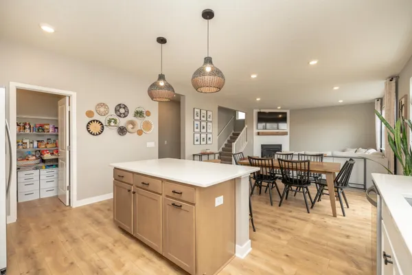 $629,900 | 3165 Sunshine Curve Northwest, Prior Lake, MN 55352