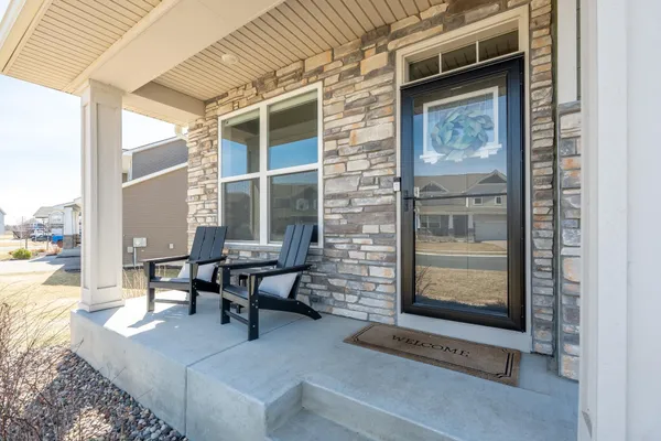 $629,900 | 3165 Sunshine Curve Northwest, Prior Lake, MN 55352