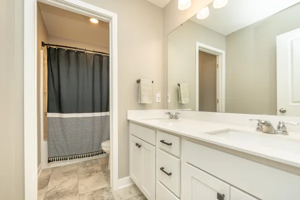 $629,900 | 3165 Sunshine Curve Northwest, Prior Lake, MN 55352