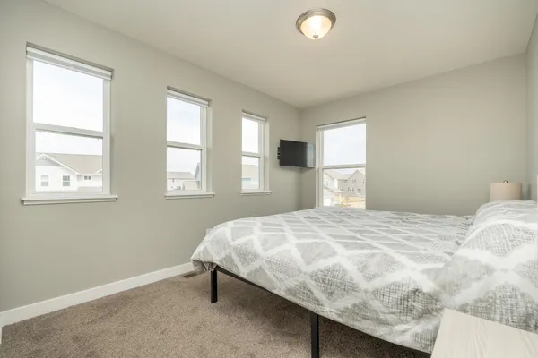 $629,900 | 3165 Sunshine Curve Northwest, Prior Lake, MN 55352