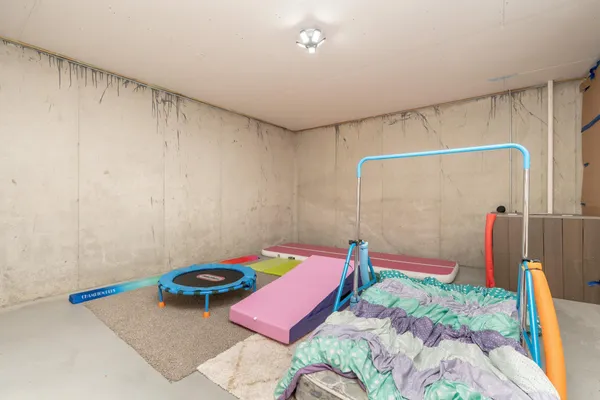 $629,900 | 3165 Sunshine Curve Northwest, Prior Lake, MN 55352