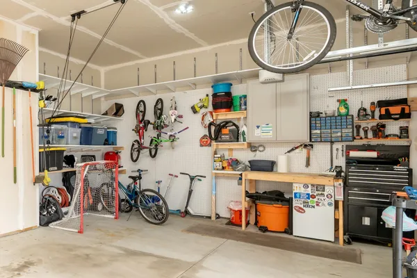 $629,900 | 3165 Sunshine Curve Northwest, Prior Lake, MN 55352