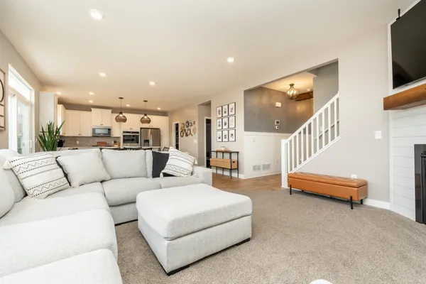 $629,900 | 3165 Sunshine Curve Northwest, Prior Lake, MN 55352