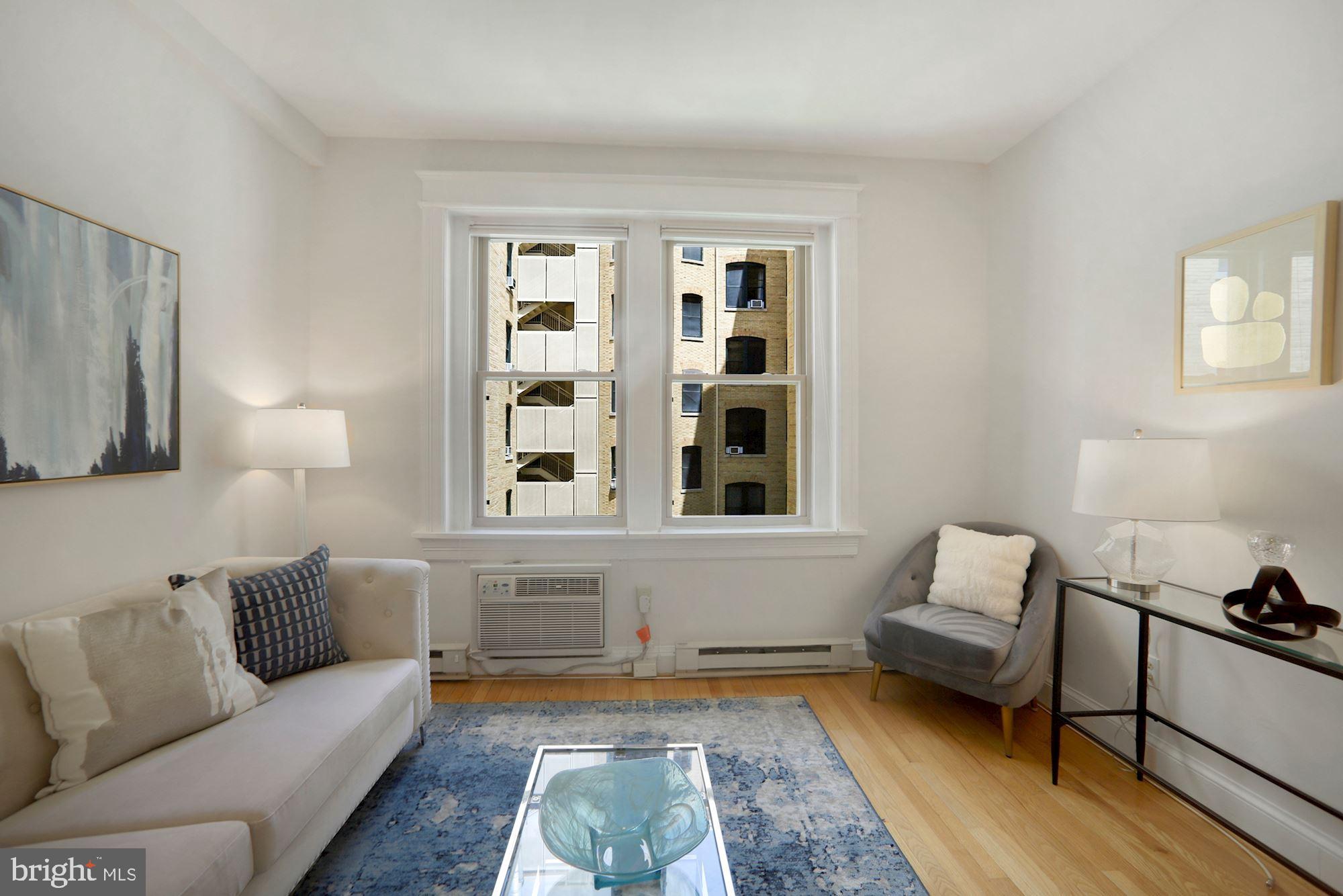 2010 Kalorama Road Northwest, Unit 406 Washington, DC 20009 - Photo 8 of 20 Abundant natural light & tall ceilings