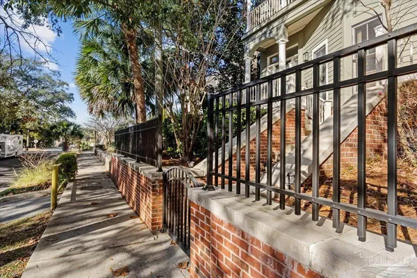 $2,800 | 214 East La Rua Street, Pensacola, FL 32501