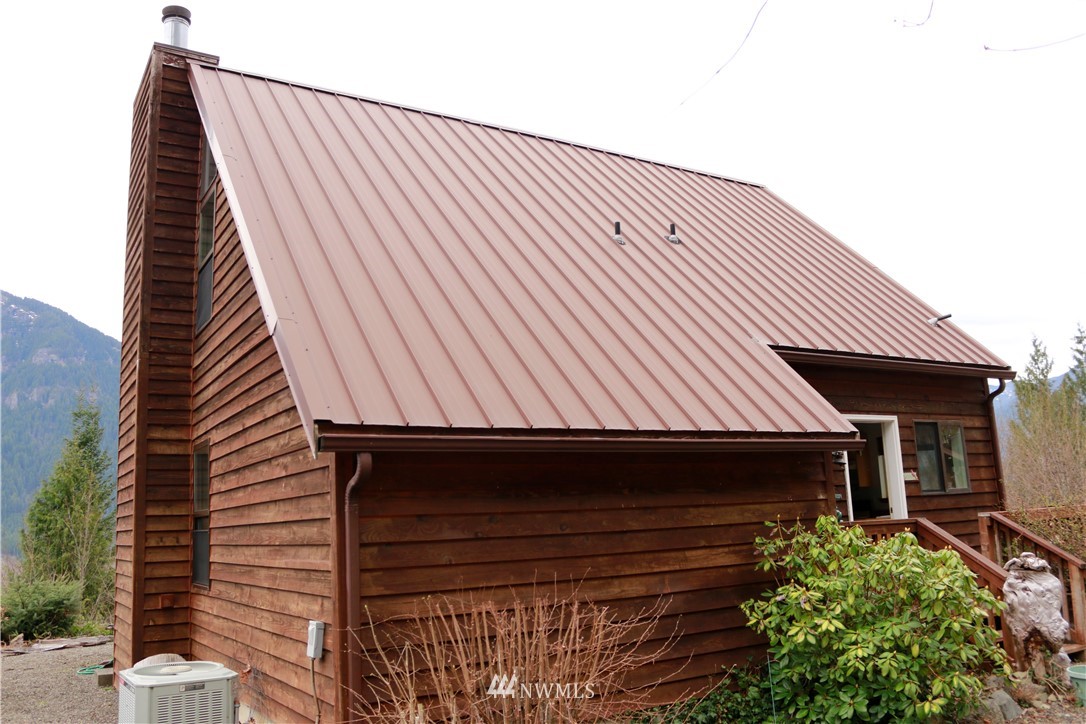 854 A Cline Road Randle, WA 98377 - Photo 2 of 25 Gallery Image 2