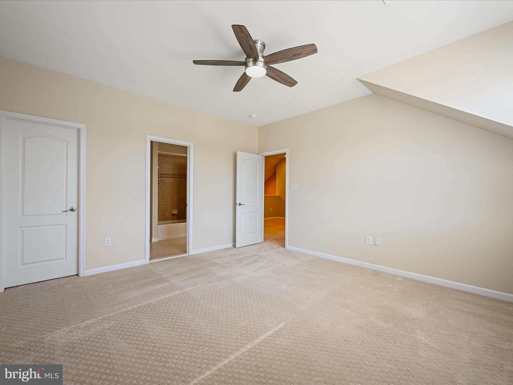 44322 Stableford Square Ashburn, VA 20147 - Photo 33 of 63 a view of an empty room