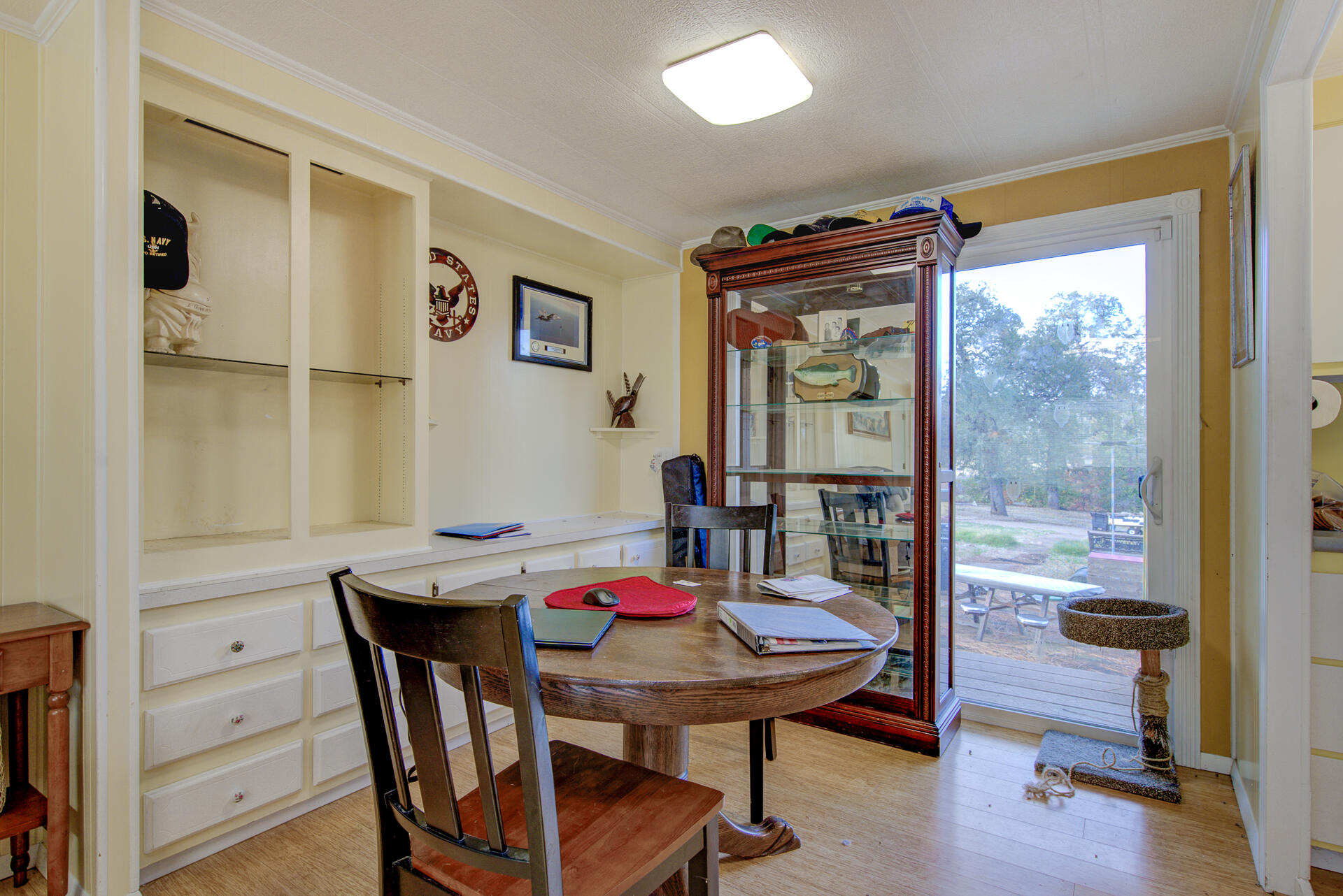 2866 Old Alturas Road Redding, CA 96003 - Photo 3 of 41 2866OldAlturasRoad-18