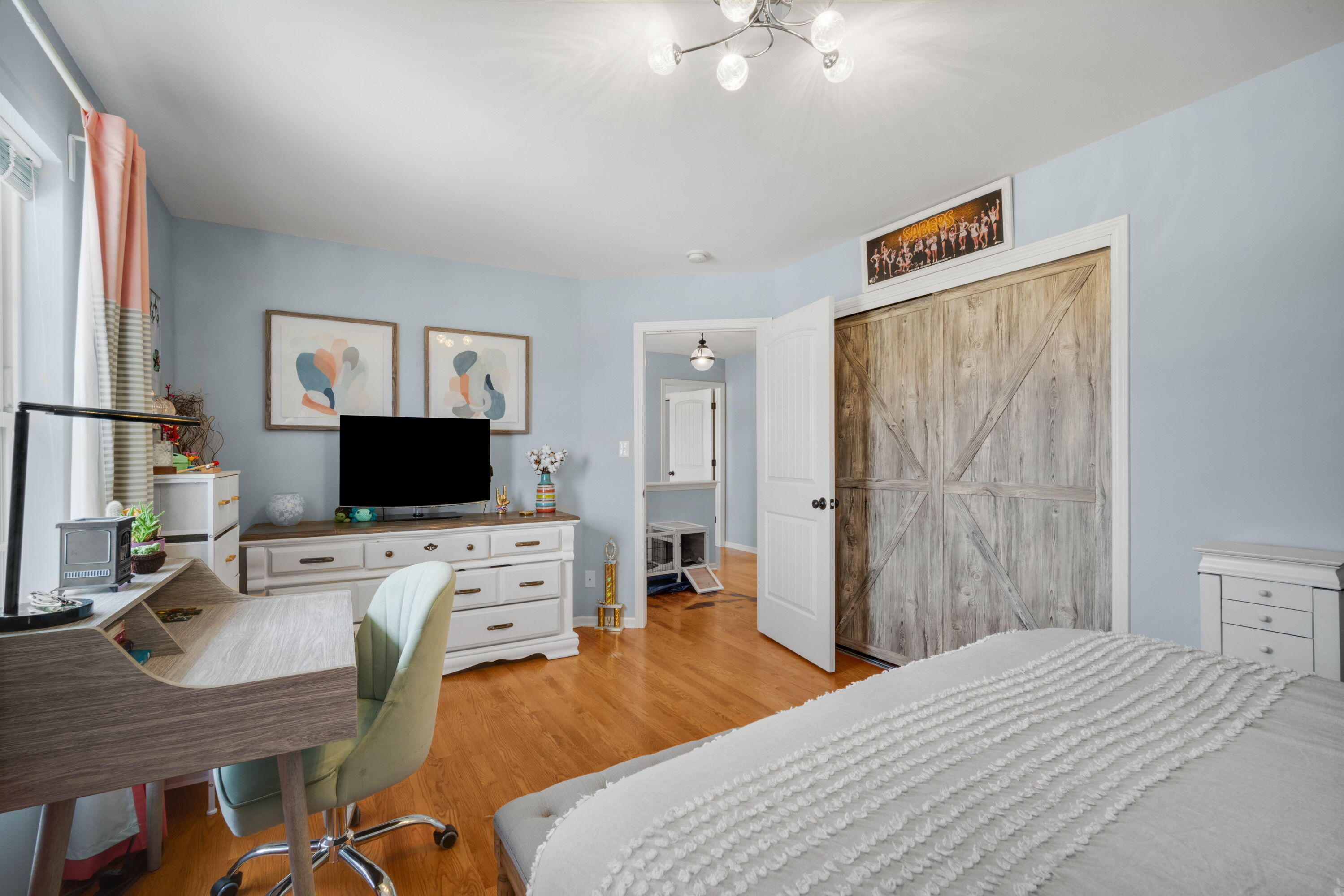 4113 West Whispering Ridge Pass Franklin, WI 53132 - Photo 18 of 29 18_imgDSC03377