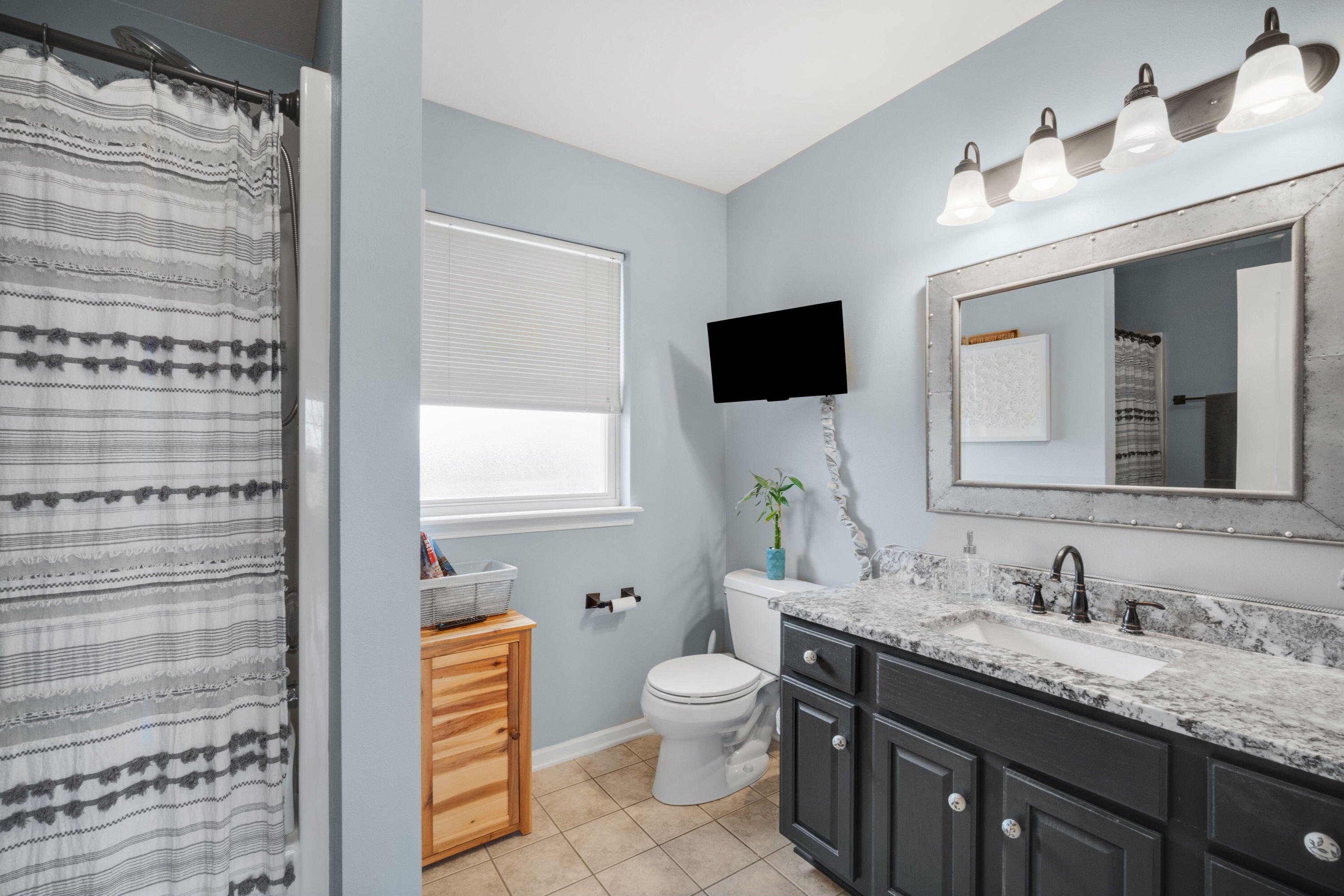 4113 West Whispering Ridge Pass Franklin, WI 53132 - Photo 22 of 29 22_imgDSC03397