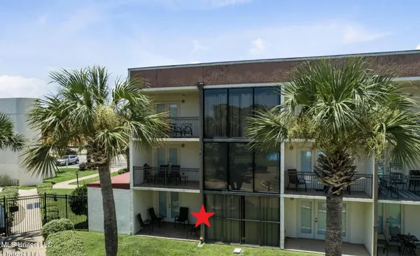 $245,000 | 2046 Beach Boulevard, Unit C114, Biloxi, MS 39531