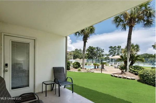 $245,000 | 2046 Beach Boulevard, Unit C114, Biloxi, MS 39531