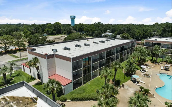 $245,000 | 2046 Beach Boulevard, Unit C114, Biloxi, MS 39531