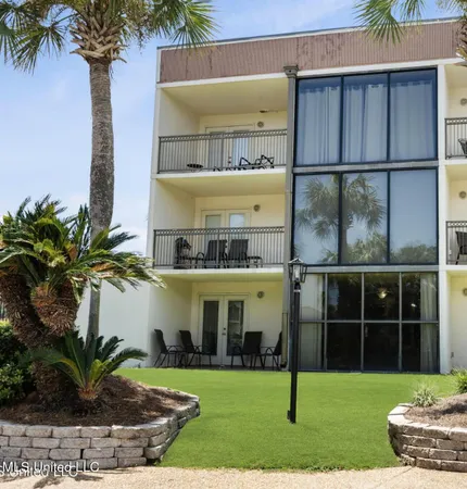 $245,000 | 2046 Beach Boulevard, Unit C114, Biloxi, MS 39531