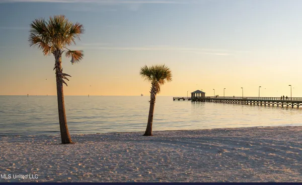 $245,000 | 2046 Beach Boulevard, Unit C114, Biloxi, MS 39531