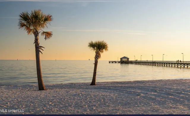 $245,000 | 2046 Beach Boulevard, Unit C114, Biloxi, MS 39531