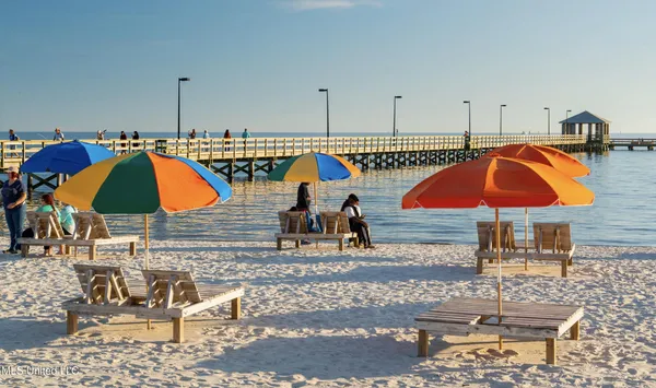 $245,000 | 2046 Beach Boulevard, Unit C114, Biloxi, MS 39531