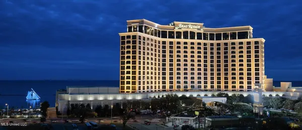 $245,000 | 2046 Beach Boulevard, Unit C114, Biloxi, MS 39531