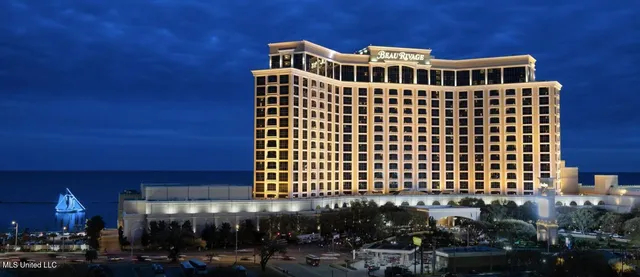 $245,000 | 2046 Beach Boulevard, Unit C114, Biloxi, MS 39531