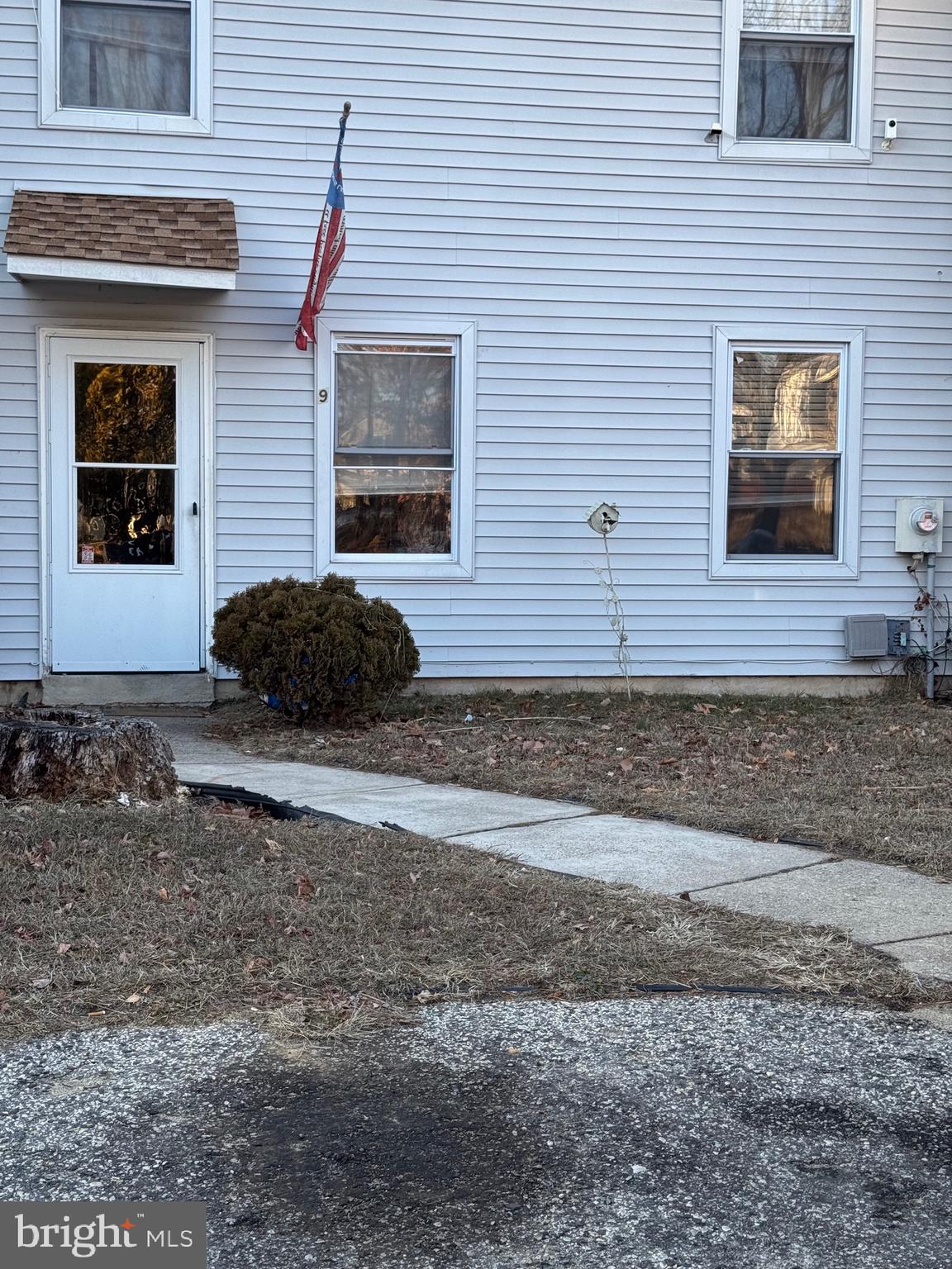 9 Berkshire Road Sicklerville, NJ 08081 - Photo 1 of 10 a house with a window