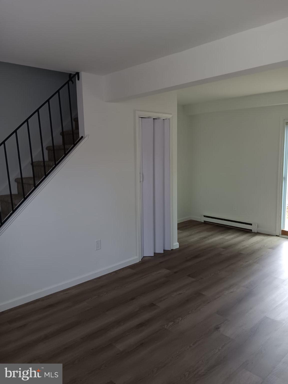 9 Berkshire Road Sicklerville, NJ 08081 - Photo 4 of 26