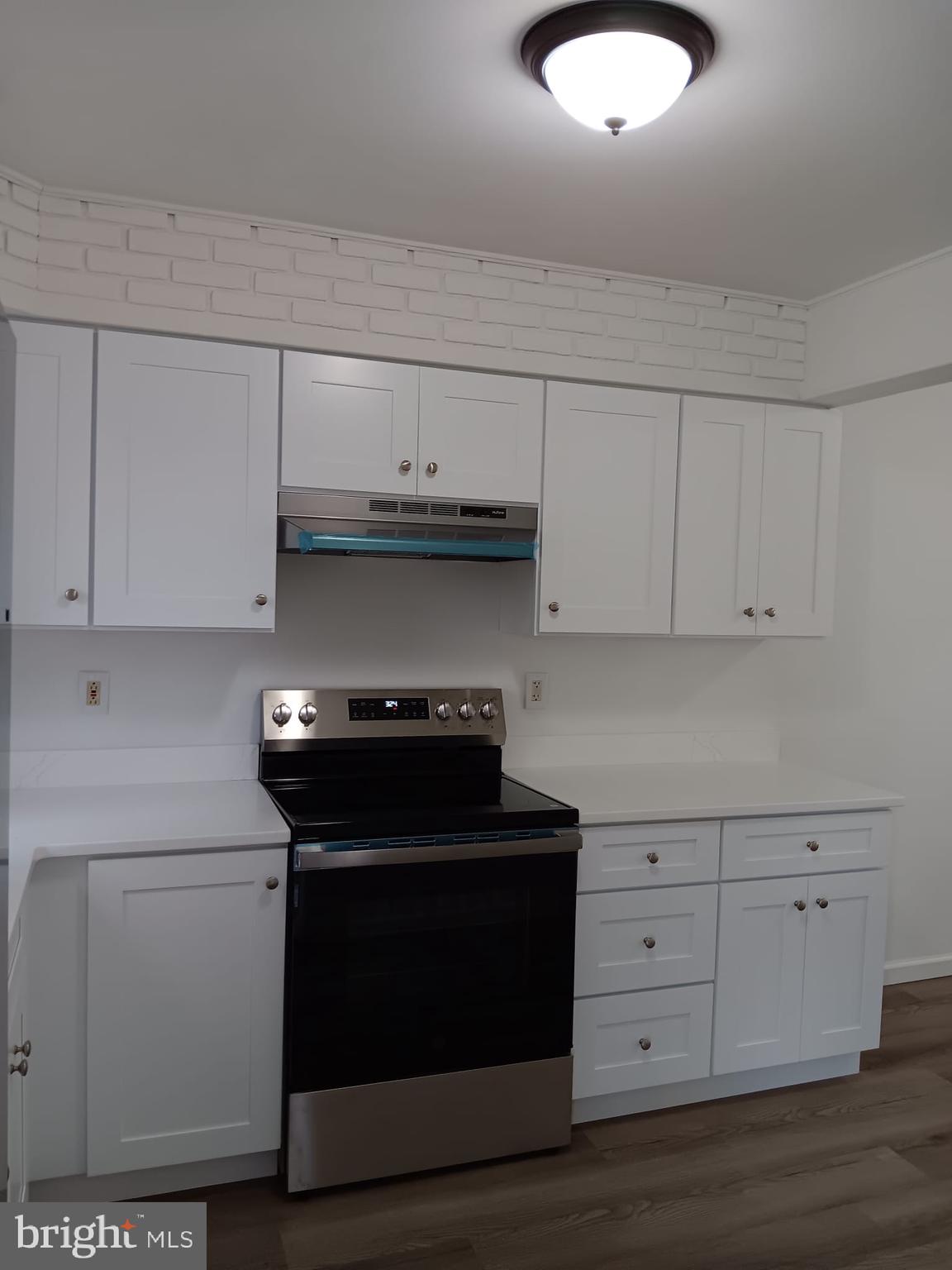 9 Berkshire Road Sicklerville, NJ 08081 - Photo 7 of 26