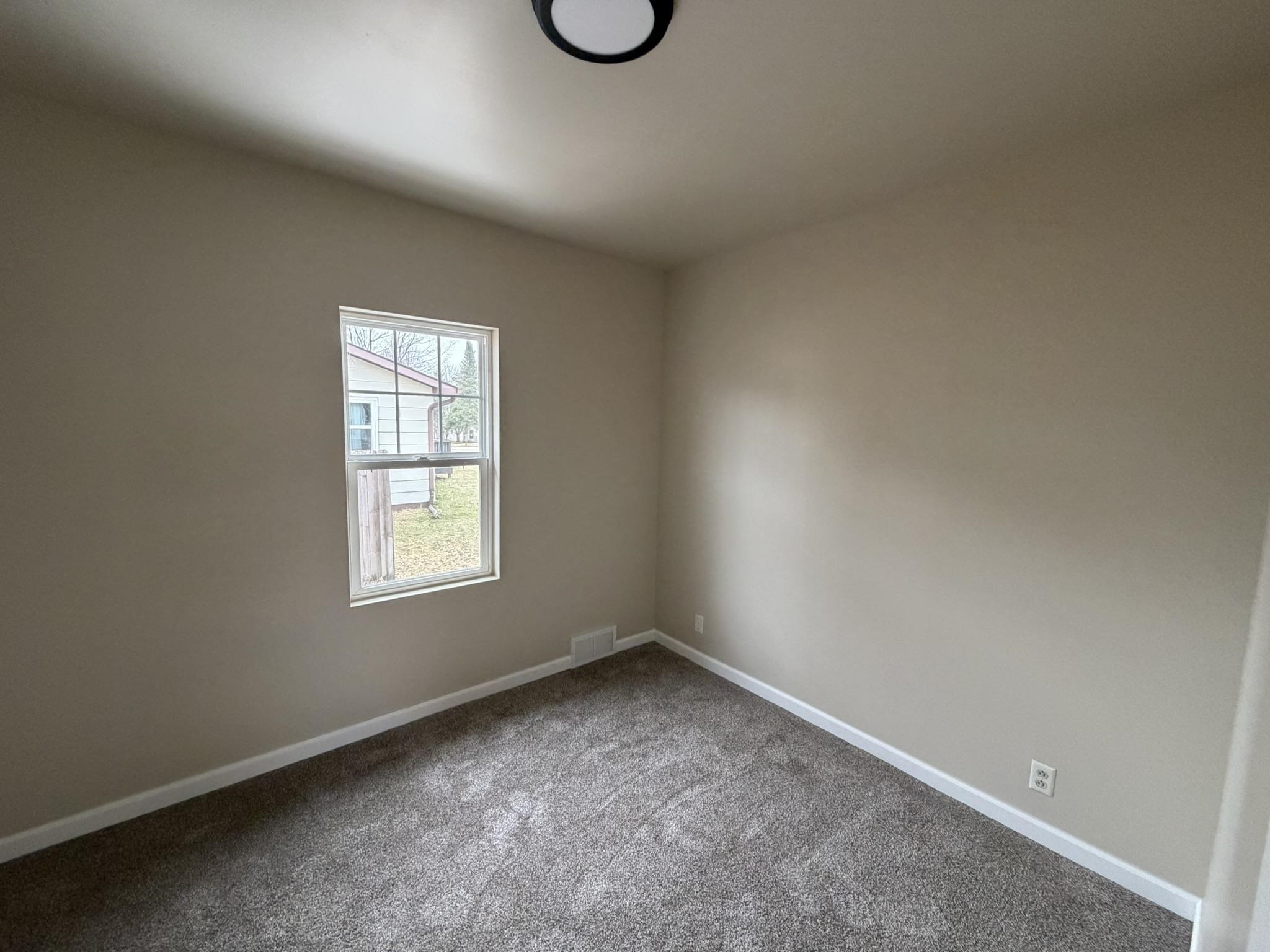 412 Case Street Kingsford, MI 49802 - Photo 16 of 27