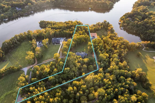 $2,100,000 | 653 Flippen Road, Lebanon, TN 37087