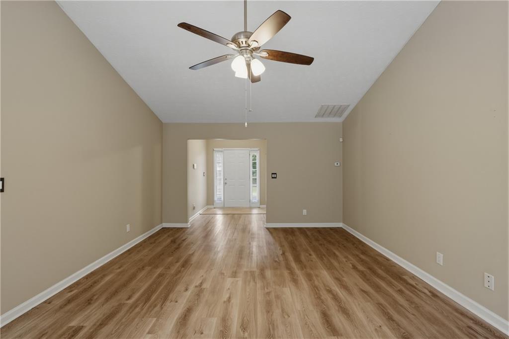 1014 Maple Leaf Ridge Jonesboro, GA 30238 - Photo 6 of 34