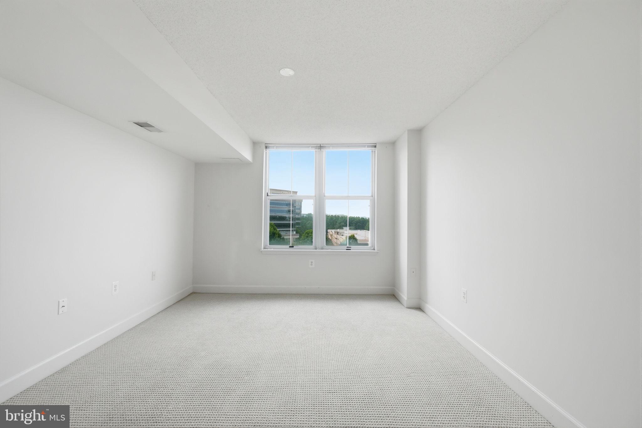 11800 Sunset Hills Road, Unit 919 Reston, VA 20190 - Photo 15 of 31 Spacious & Bright Bedroom